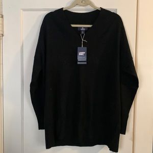 NWT…Black cashmere sweater.size large